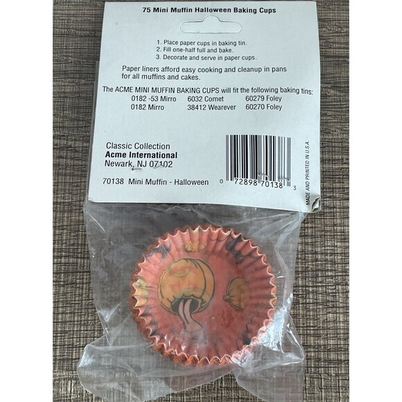 Vintage Halloween Mini Cupcake Muffin Liners Baking Cups Orange Ghosts ACME 75pk - Picture 2 of 9